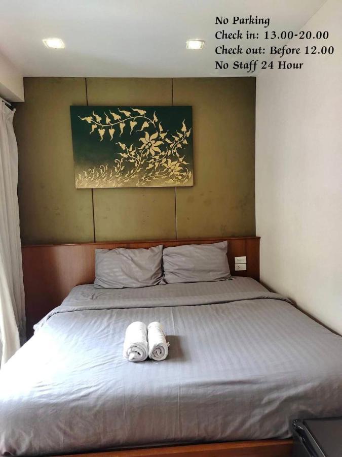 Hotel Eastgate à Chiang Mai Extérieur photo