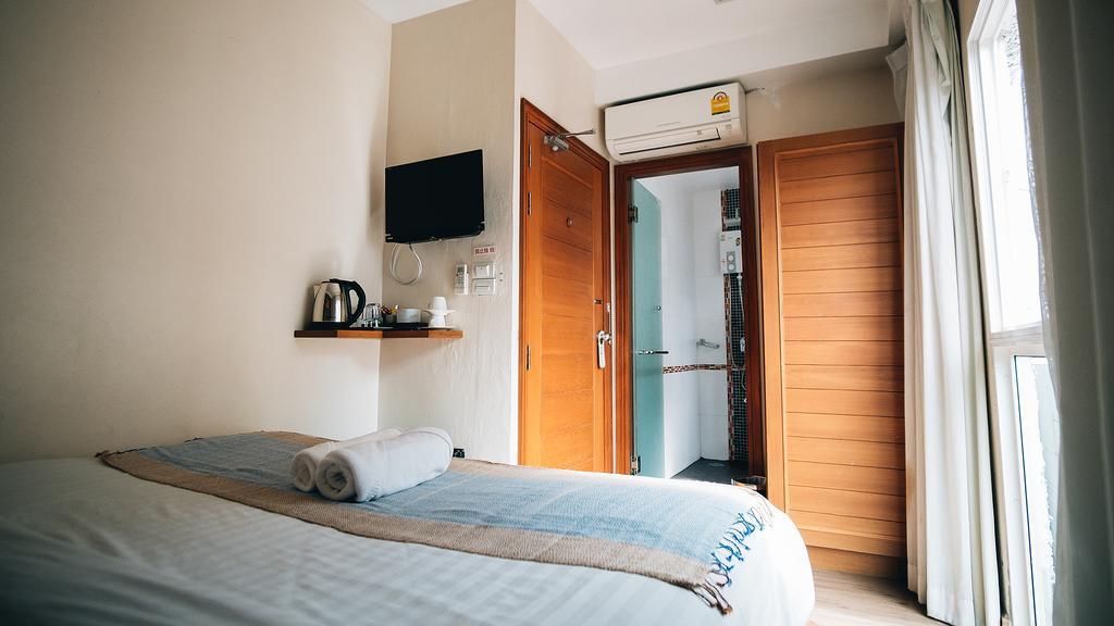 Hotel Eastgate à Chiang Mai Extérieur photo